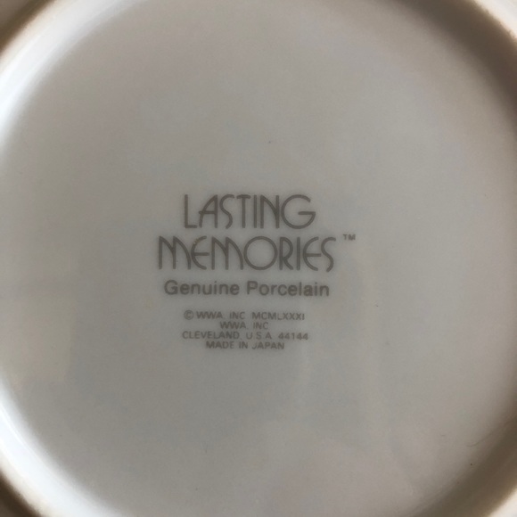 Porcelain "Bless this Home With Warmth ..." Collector Plate by Lasting Memories - Picture 11 of 11